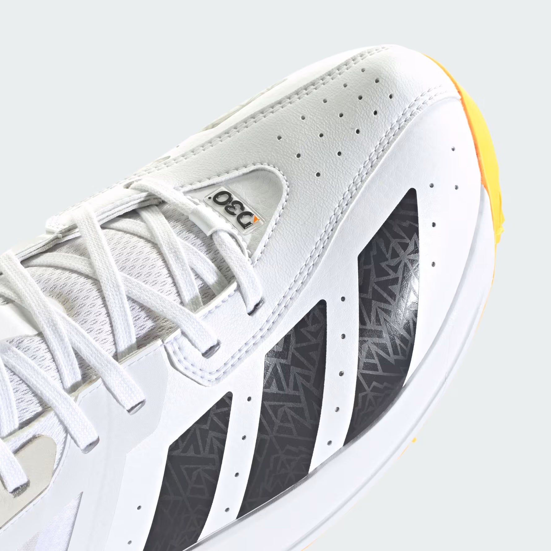 Adidas 22YDS Incurza JQ8544 7/2 Spike Cricket Shoes 2026 – White/Onix/Tangerine