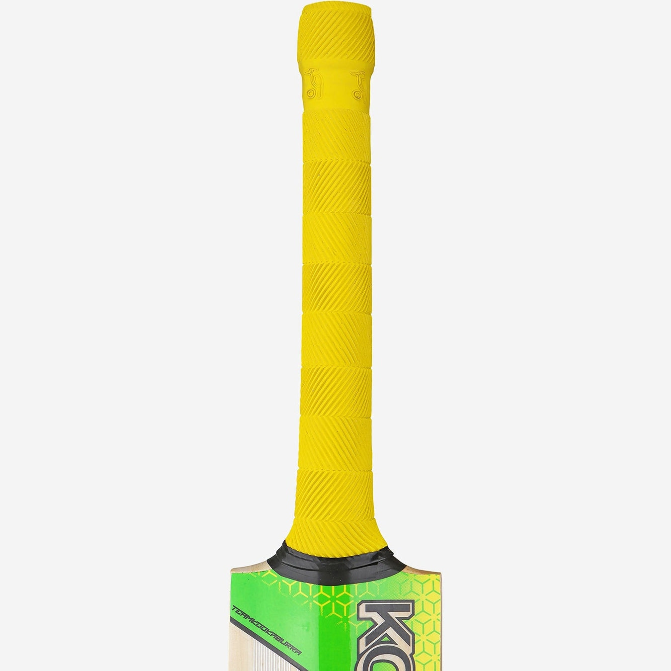 Kookaburra Kahuna Pro 8.1 Junior Kashmir Cricket Bat