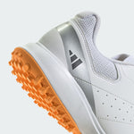 Adidas Howzat Junior Rubber Cricket Shoes