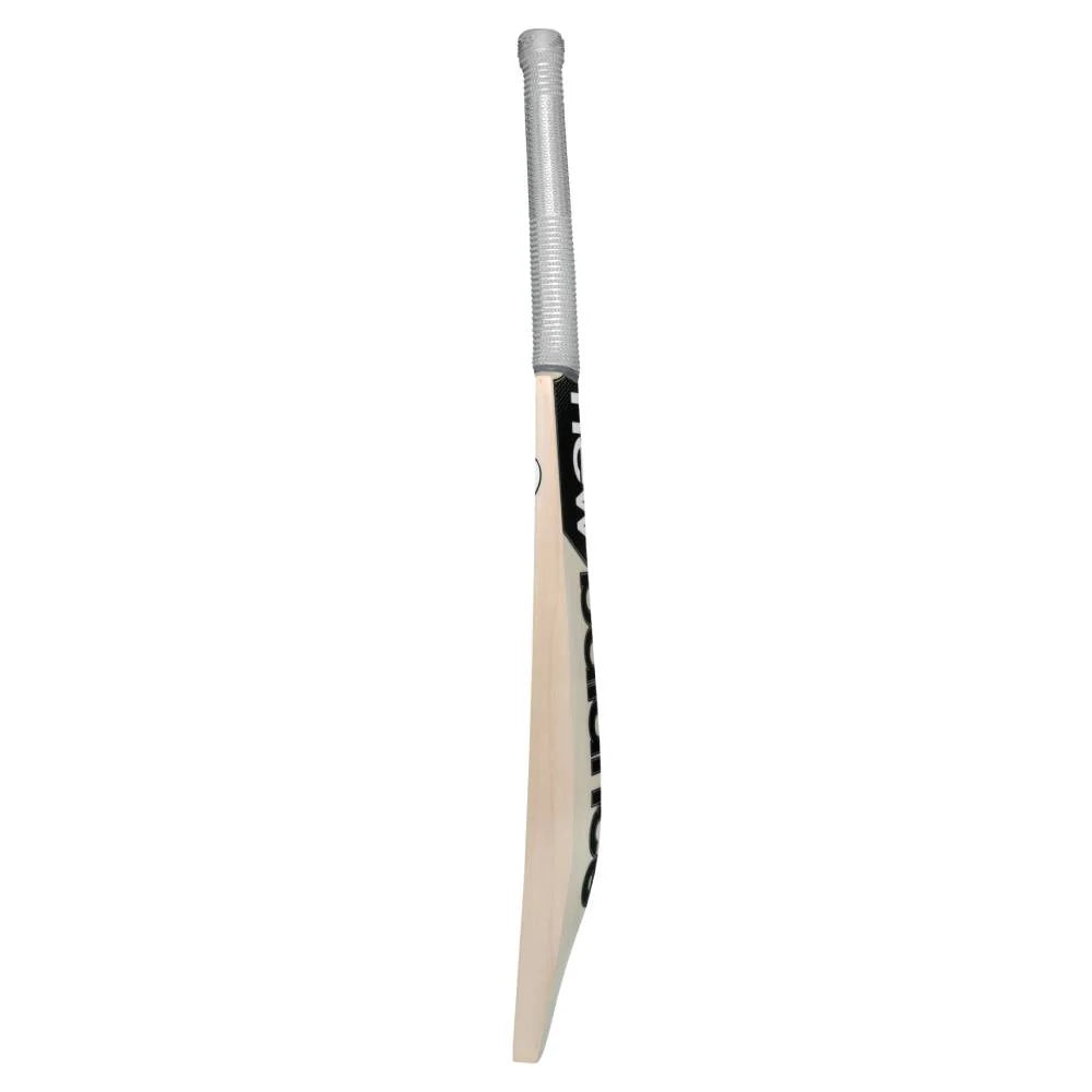 New Balance DC 1200 Adult Cricket Bat 2026 – Grade 1 English Willow Cricket Bat