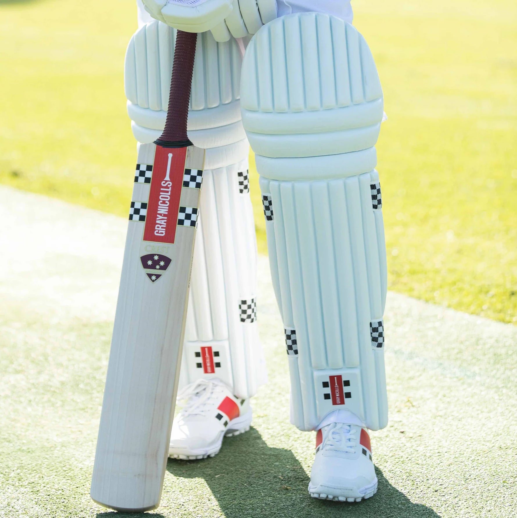 Gray Nicolls Ultra Light Wicketkeeping Legguard