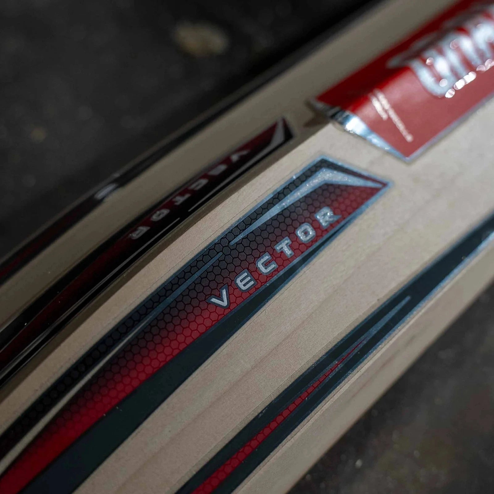 Gray-Nicolls Vector Force Ready Play Junior Cricket Bat – English Willow