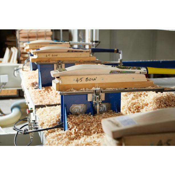 GM Ben Duckett Players Edition Adult Cricket Bat