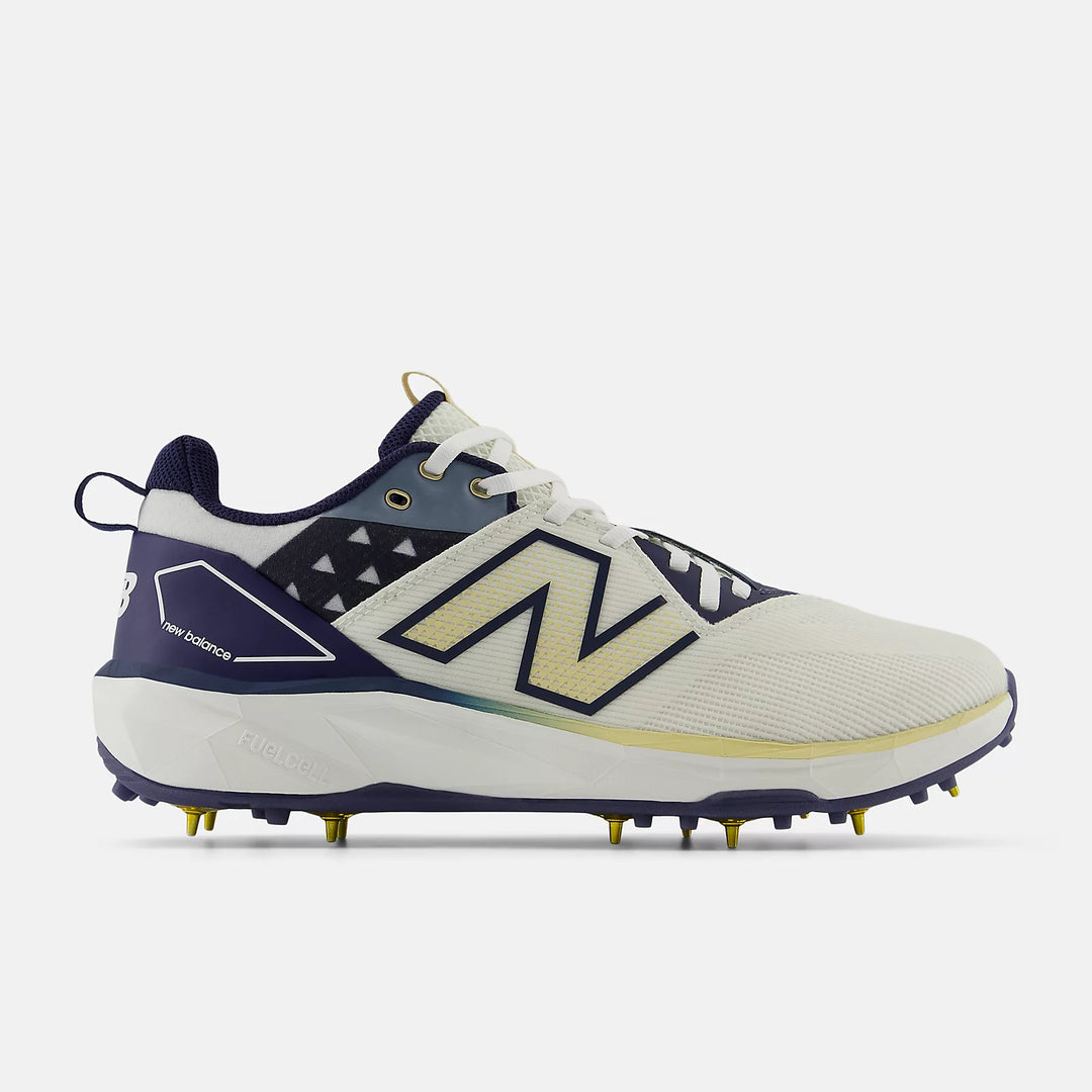 New balance shops spike