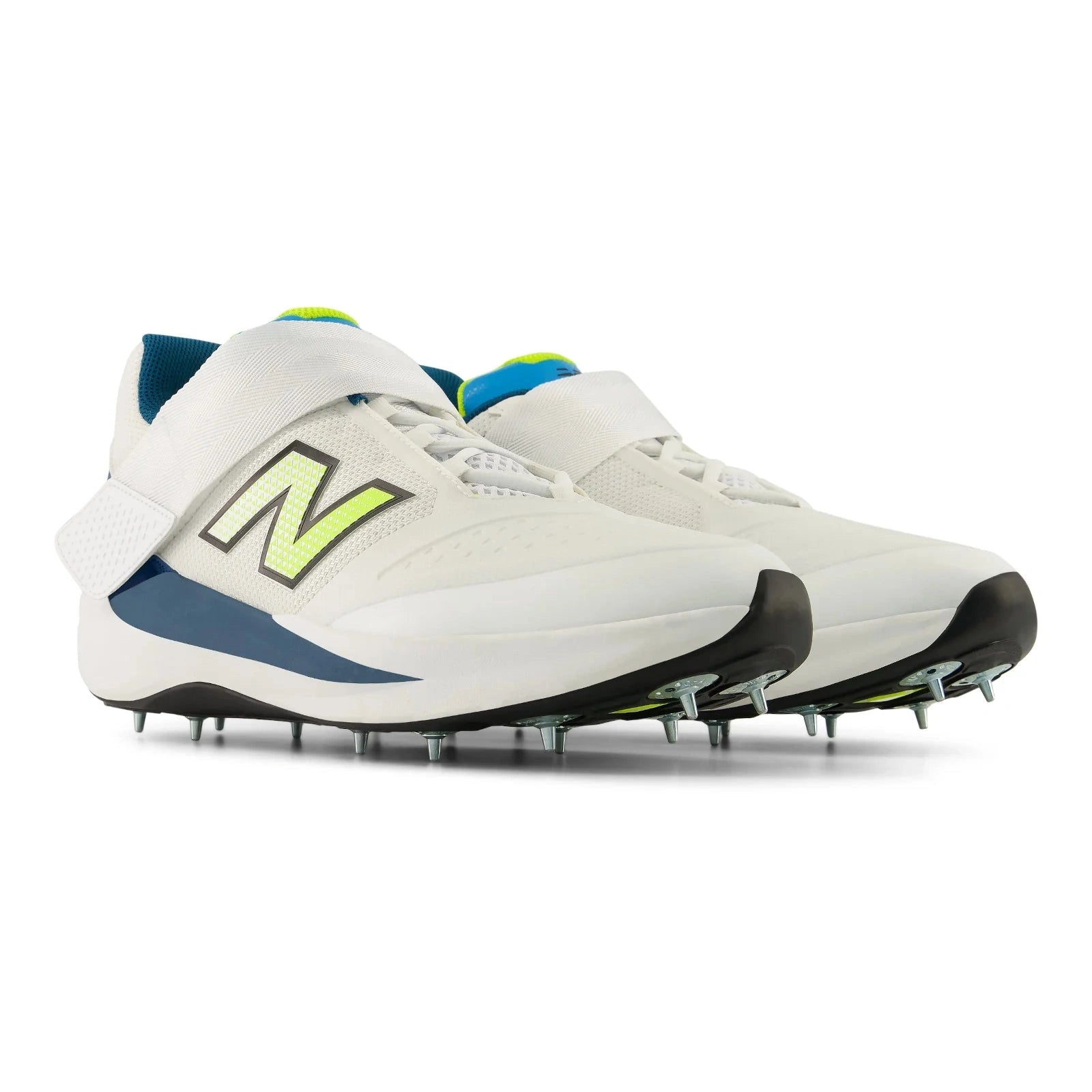 New Balance CK4040 V7 2026 Cricket Shoes – Adult Full Spike Cricket Shoes