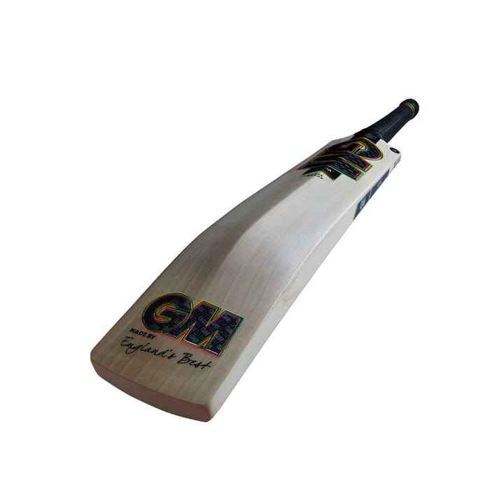 Gunn & Moore Cricket Bats 6 GM Junior Cricket Bat Hypa DXM 606