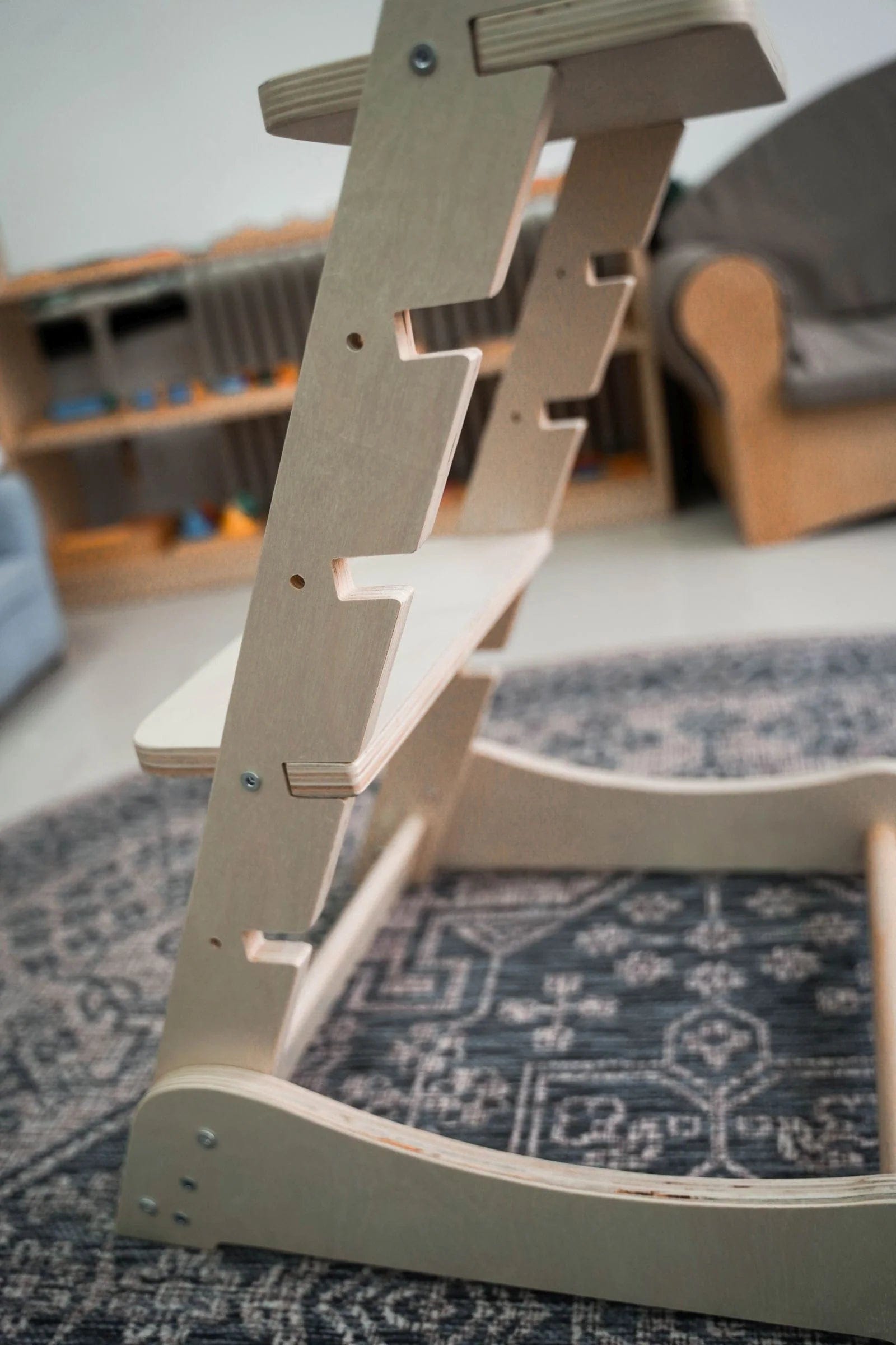 MiimiMarraal Furniture Montessori Wooden Growing chair for Kids