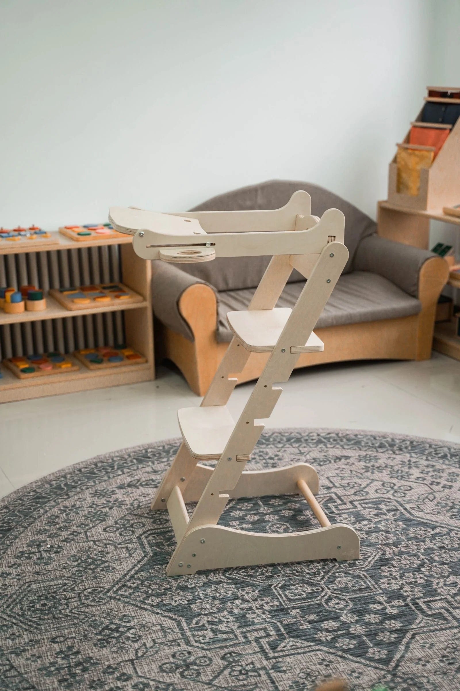 MiimiMarraal Furniture Montessori Wooden Growing chair for Kids
