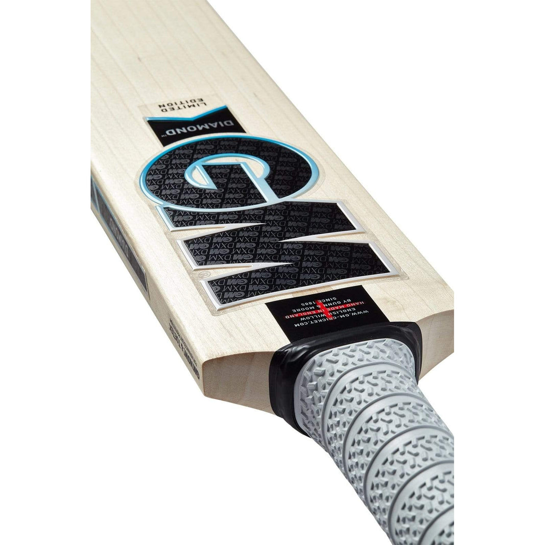 Gunn & Moore Cricket Bats Short Hand GM Diamond Signature Cricket Bat Senior