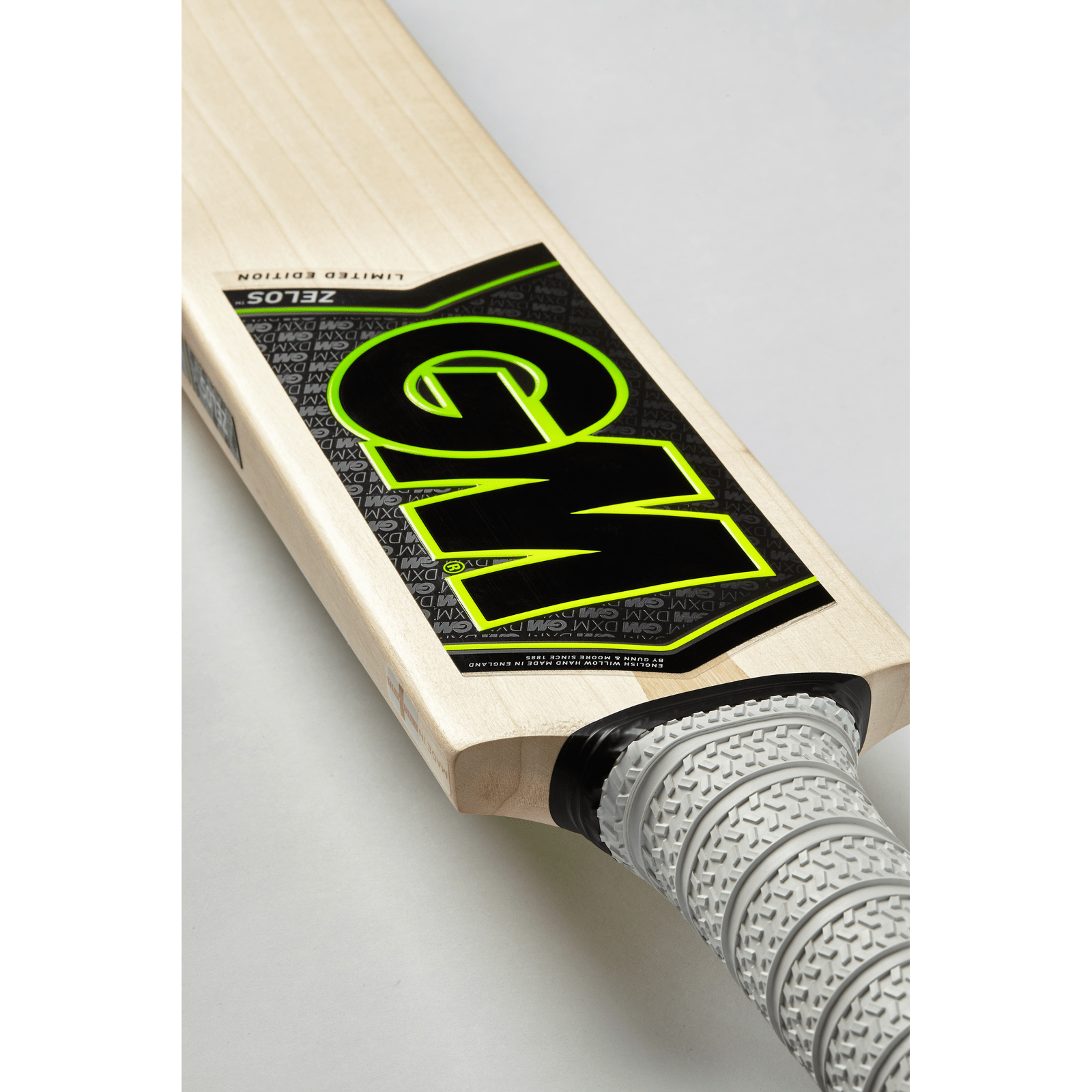 Gunn & Moore Cricket Bats Short Hand GM Zelos Dxm Signature Ttnow Cricket Bat Senior