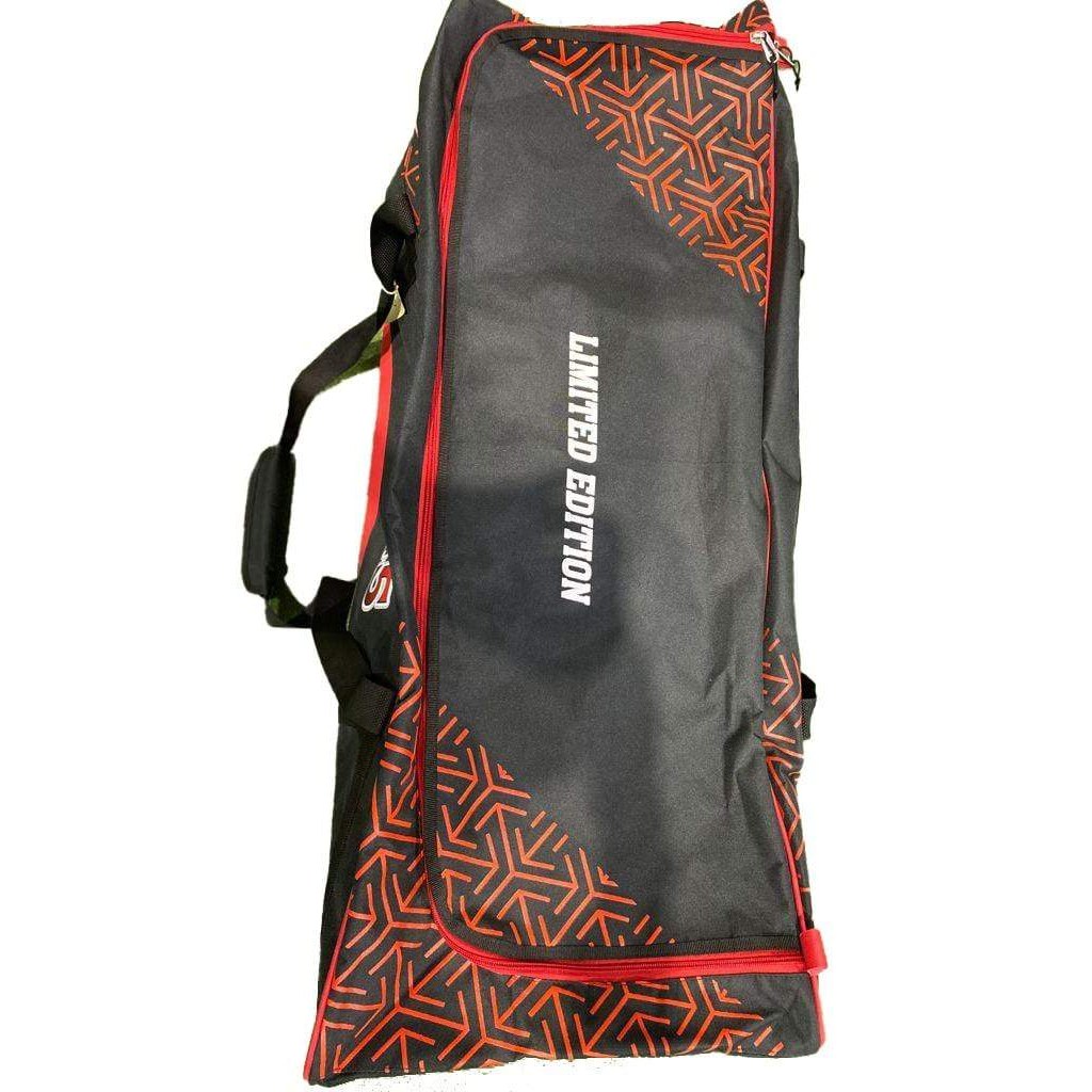 Hitman 45 Cricket Bags Hitman 45 LE Wheelie Cricket Bag