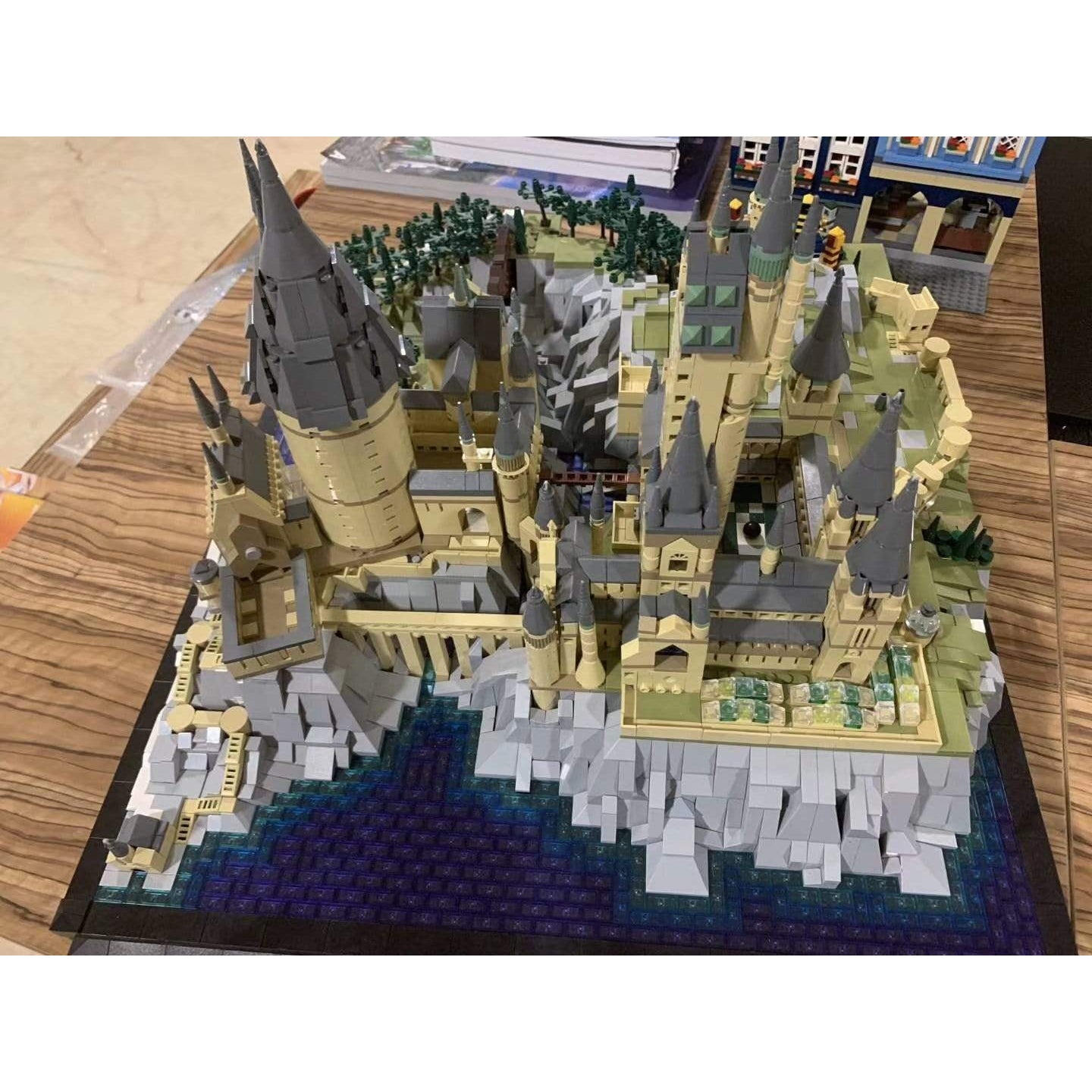 Mould King Toys Mould King 22004 Hogwarts School of Witchcraft and Wizardry