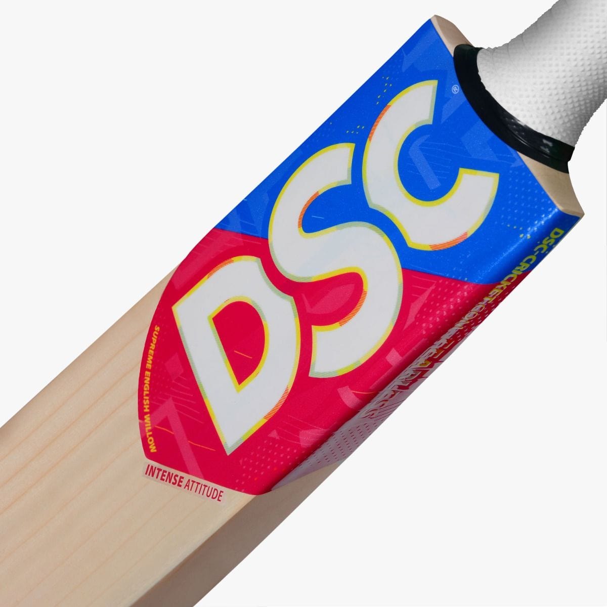 WSC Cricket Bats DSC Intense Attitude Adult Cricket Bat SH